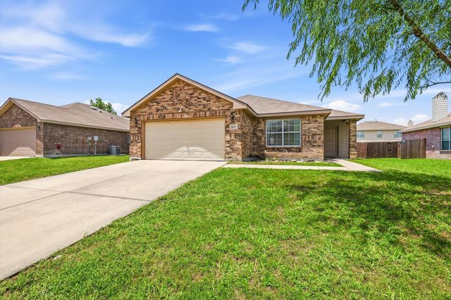 1637 Dream Catcher Way, Krum, TX 76249
