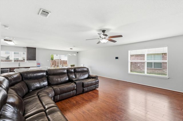 1637 Dream Catcher Way, Krum, TX 76249