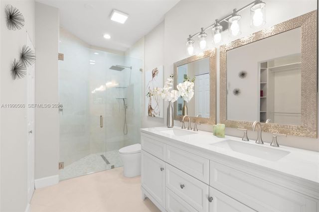 15465 Lake Magnolia Place, Delray Beach, FL 33484