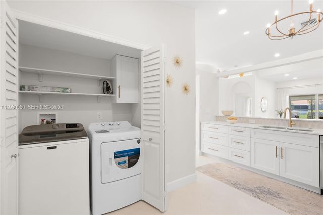 15465 Lake Magnolia Place, Delray Beach, FL 33484