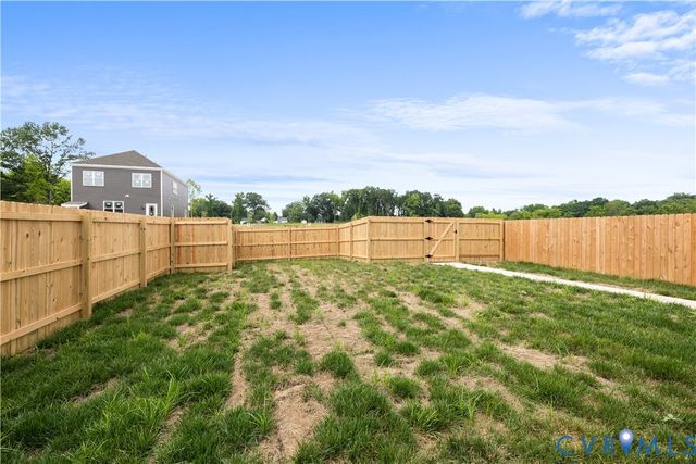 628 Overby Bend Rd, Richmond, VA 23222