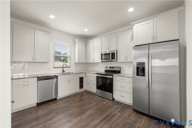 628 Overby Bend Rd, Richmond, VA 23222