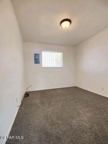 10077 Kirwood, El Paso, TX 79924