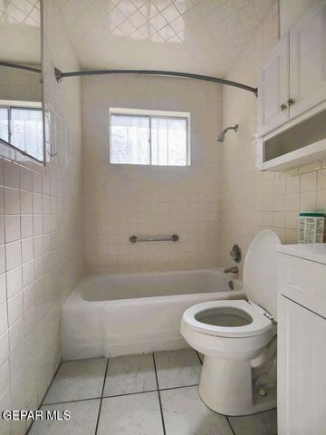 10077 Kirwood, El Paso, TX 79924