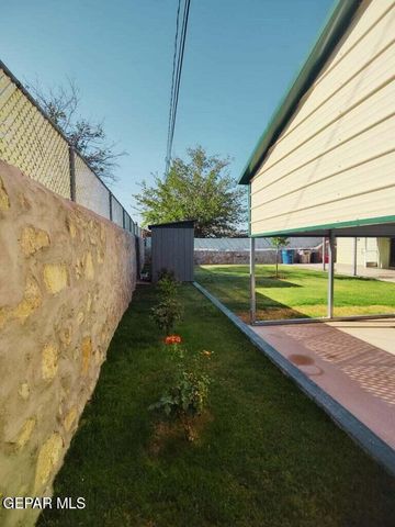 10077 Kirwood, El Paso, TX 79924