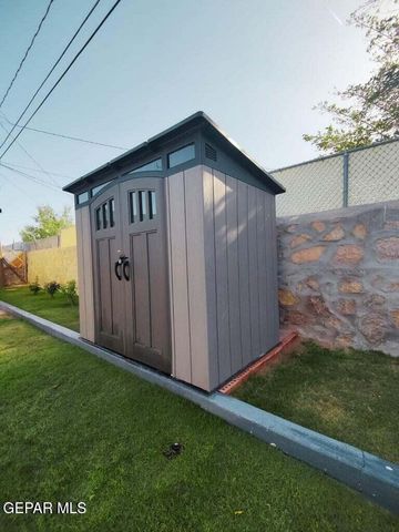 10077 Kirwood, El Paso, TX 79924