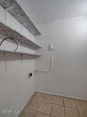 10077 Kirwood, El Paso, TX 79924