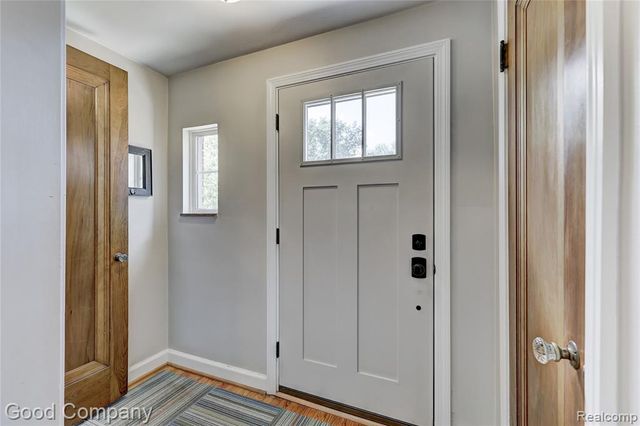 1422 Edgewood Drive, Royal Oak, MI 48067