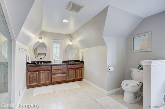 1422 Edgewood Drive, Royal Oak, MI 48067