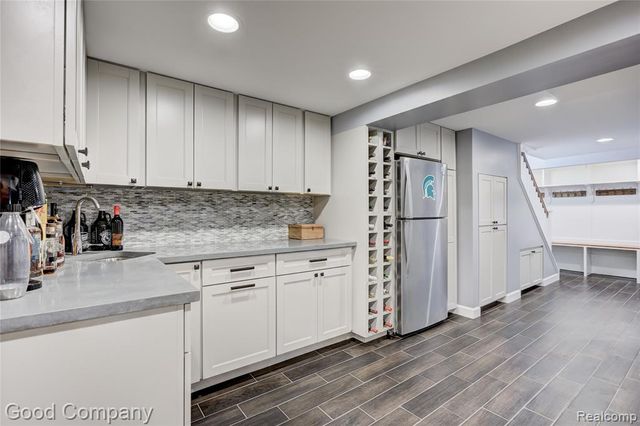 1422 Edgewood Drive, Royal Oak, MI 48067