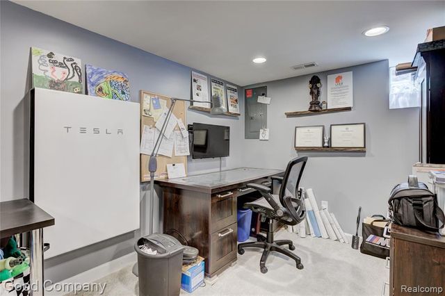 1422 Edgewood Drive, Royal Oak, MI 48067