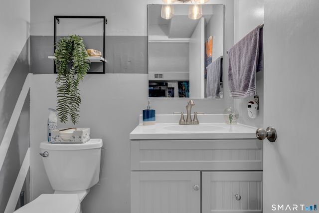 180 Skyview Drive 180, Cromwell, CT 06416