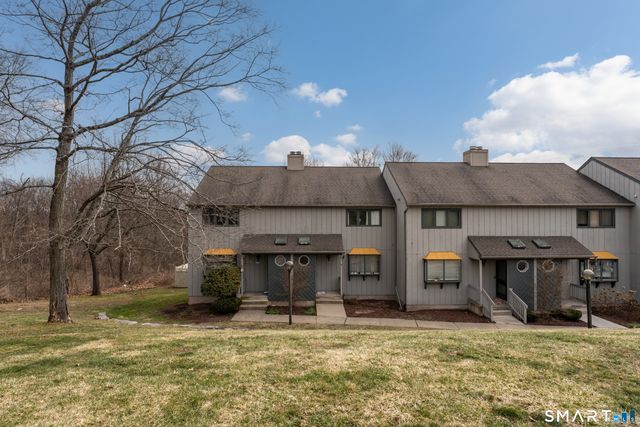 180 Skyview Drive 180, Cromwell, CT 06416