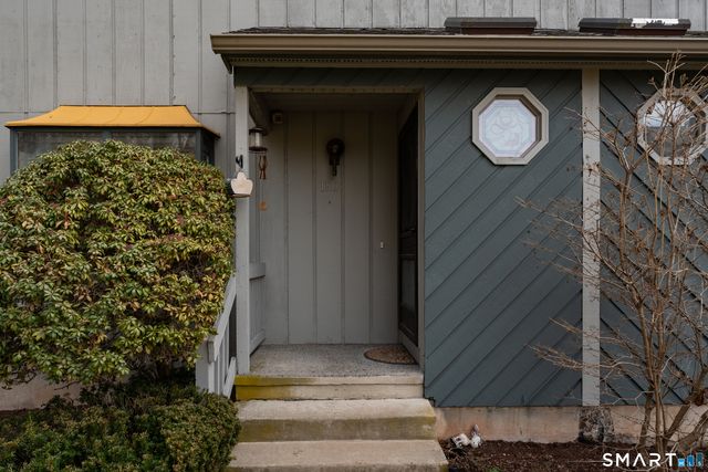 180 Skyview Drive 180, Cromwell, CT 06416