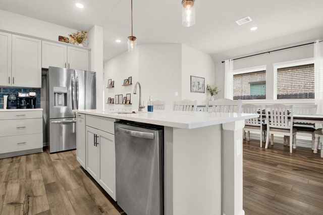 1338 Lakeside Creek Road, Magnolia, TX 77354