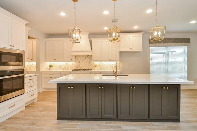 4842 Parkgate Avenue, Fulshear, TX 77441