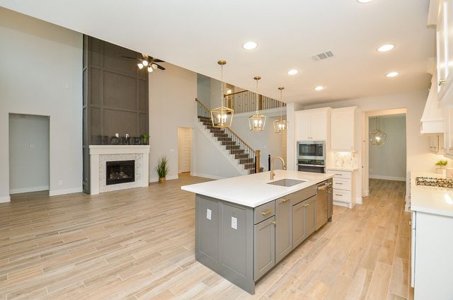 4842 Parkgate Avenue, Fulshear, TX 77441
