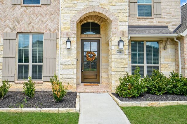 4842 Parkgate Avenue, Fulshear, TX 77441