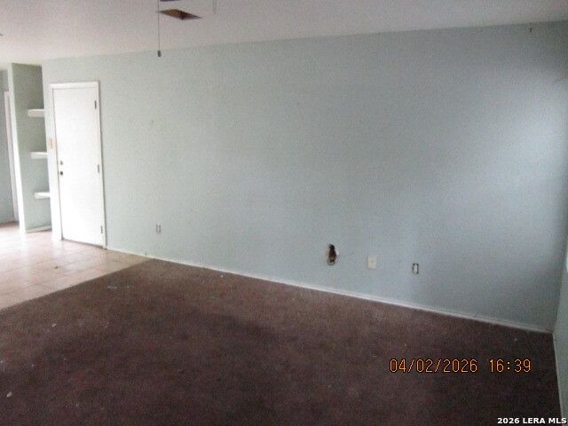 8319 SWEET MAIDEN ST, San Antonio, TX 78242