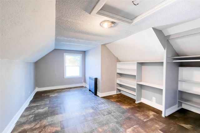 3136 SE 8th Street, Des Moines, IA 50315