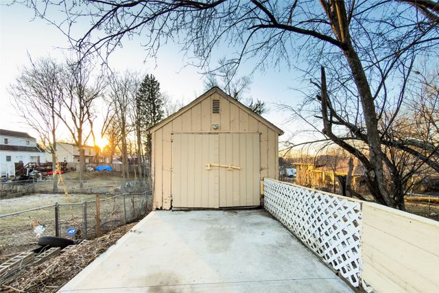 3136 SE 8th Street, Des Moines, IA 50315