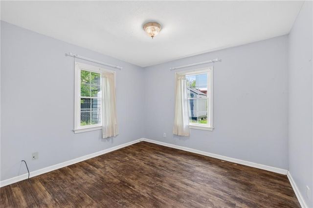 7300 Wyandotte Street, Kansas City, MO 64114