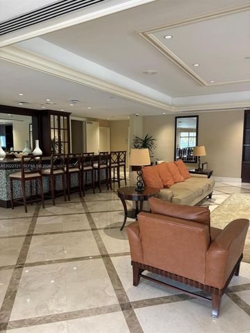 20000 E Country Club Dr 601, Aventura, FL 33180