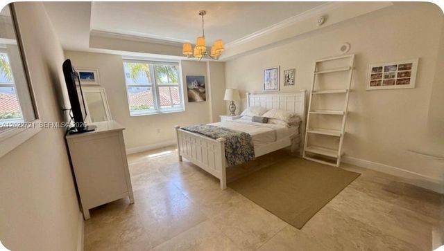 20000 E Country Club Dr 601, Aventura, FL 33180