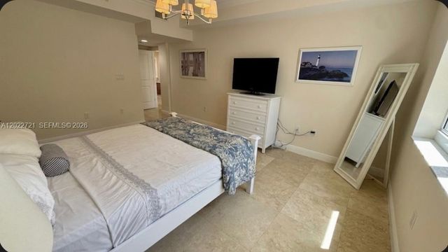 20000 E Country Club Dr 601, Aventura, FL 33180