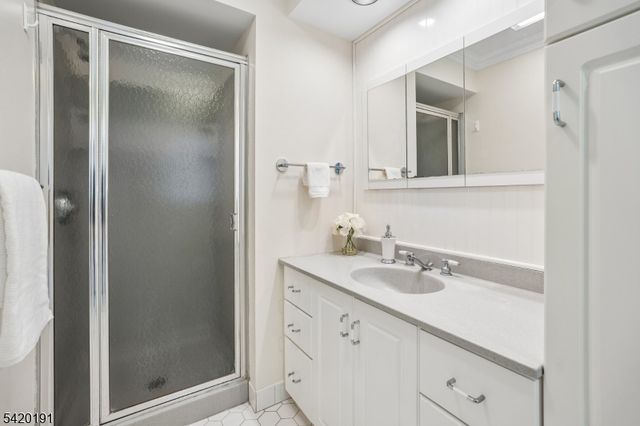 30 Winding Way, Madison Boro, NJ 07940