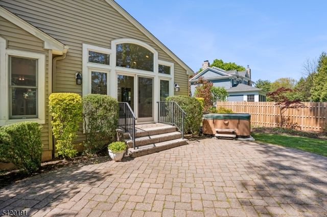 30 Winding Way, Madison Boro, NJ 07940