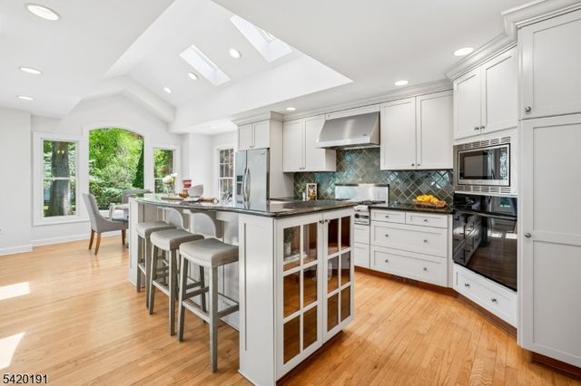 30 Winding Way, Madison Boro, NJ 07940