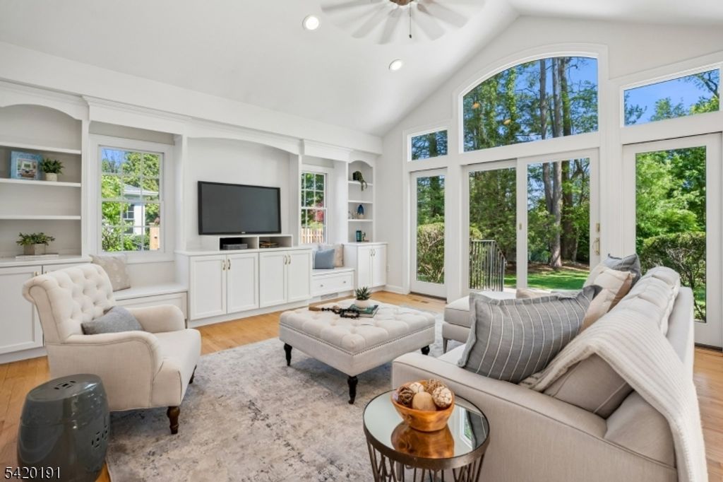 30 Winding Way, Madison Boro, NJ 07940