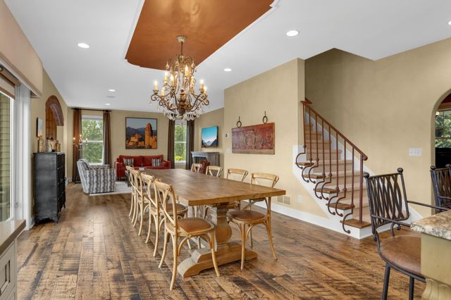 24600 Emerald Lane, Lakeville, MN 55044