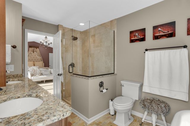 24600 Emerald Lane, Lakeville, MN 55044