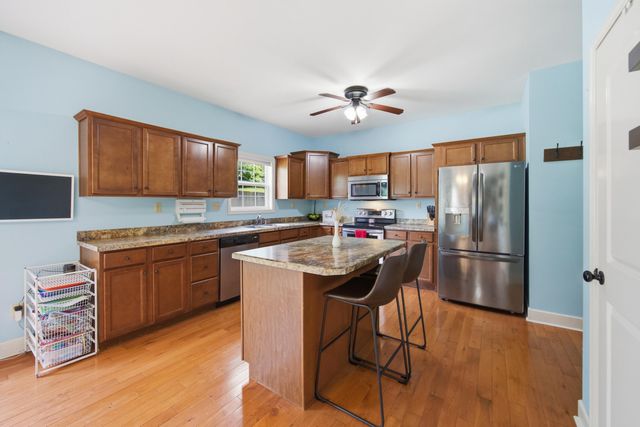 1928 Clearwater Drive, Lawrenceburg, KY 40342