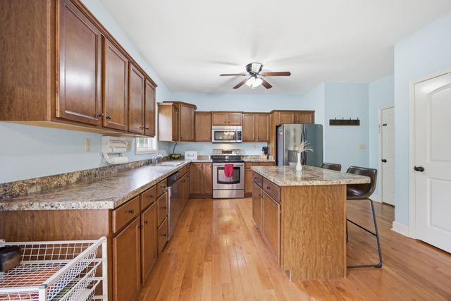 1928 Clearwater Drive, Lawrenceburg, KY 40342