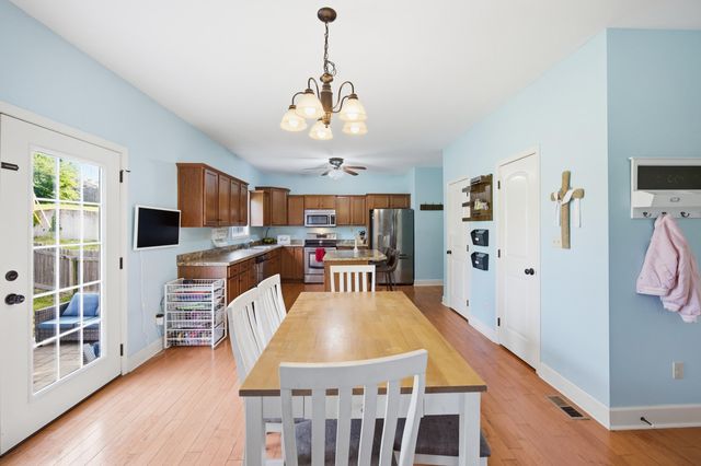 1928 Clearwater Drive, Lawrenceburg, KY 40342