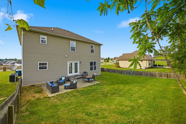 1928 Clearwater Drive, Lawrenceburg, KY 40342