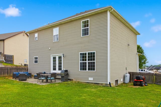 1928 Clearwater Drive, Lawrenceburg, KY 40342