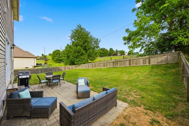 1928 Clearwater Drive, Lawrenceburg, KY 40342