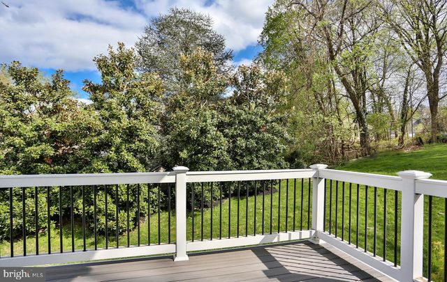 6329 LINWAY TER, Mclean, VA 22101