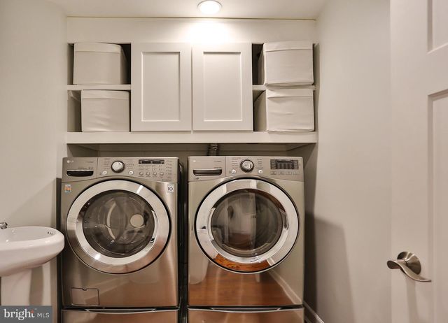 6329 LINWAY TER, Mclean, VA 22101