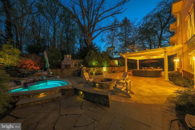 6329 LINWAY TER, Mclean, VA 22101