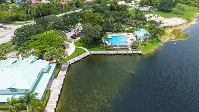 1853 SW 176th Way, Miramar, FL 33029