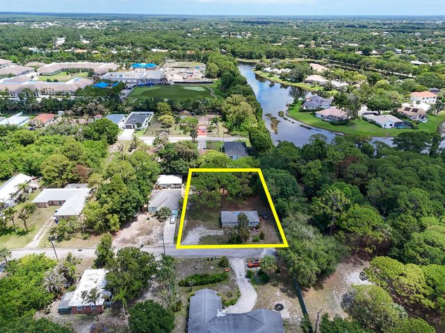 6761 Palm Garden Street, Jupiter, FL 33458