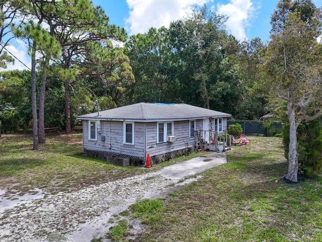6761 Palm Garden Street, Jupiter, FL 33458