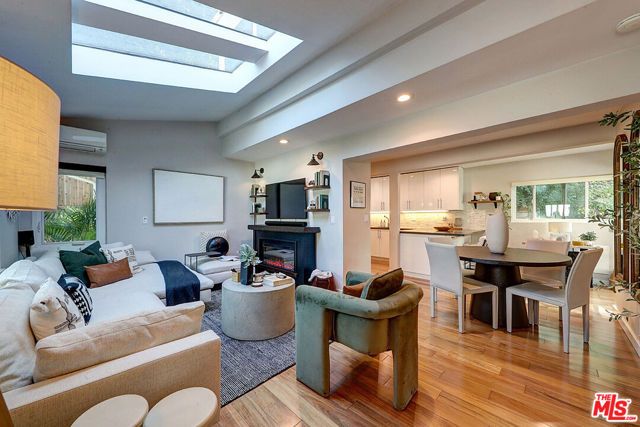 8326 Ridpath Drive, Los Angeles, CA 90046