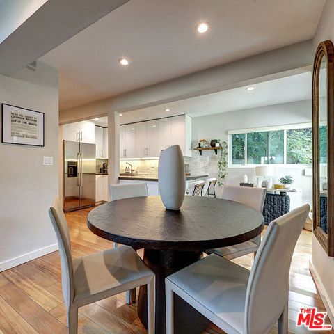 8326 Ridpath Drive, Los Angeles, CA 90046