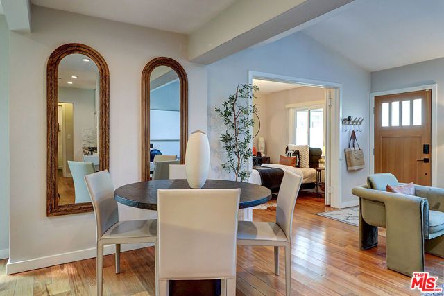 8326 Ridpath Drive, Los Angeles, CA 90046